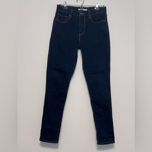 Levi’s High Rise Skinny Jean